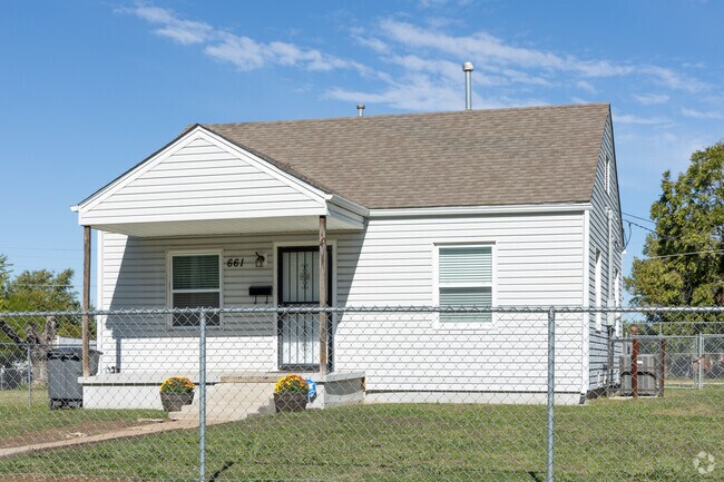 Original 1950s cottages add to the diverse array of architectural styles in Acre Gardens
