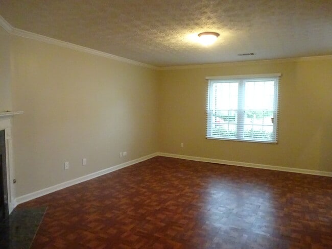 3002 Sentinel Cir, Lawrenceville, GA 30043 - photo 3