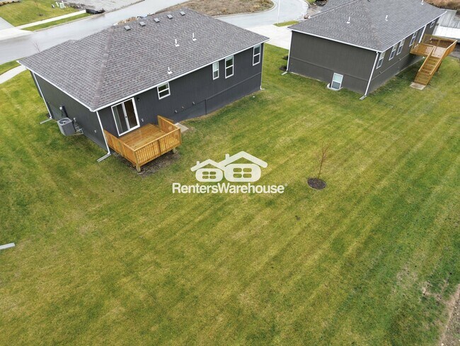 707 Wood Sage Ct, Raymore, MO 64083 - photo 4