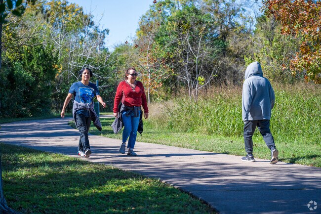 Heritage Loop Trail provides East Pecan residents with an accessible, nature-filled route.
