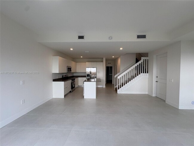 34530 SW 190th Ave, Homestead, FL 33034 - photo 5