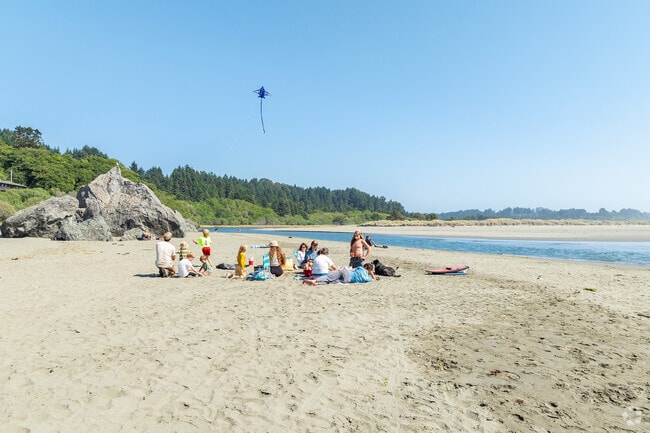Arcata Heights-Northtown residents are always close to nature, rivers, or the beach.