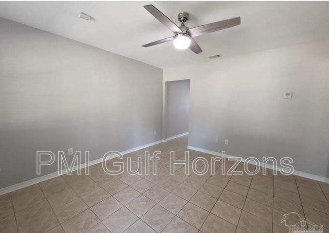 5 Ellinor Ct, Pensacola, FL 32507 - photo 2