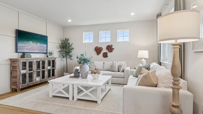 252 Huntington Dr, Egg Harbor Township, NJ 08234 - photo 2