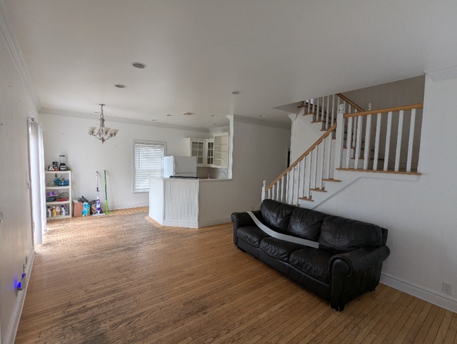 1267 W Burke Ln, Farmington, UT 84025 - photo 7