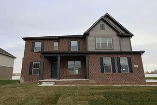 11957 Moore Ln, Washington Township, MI 48094