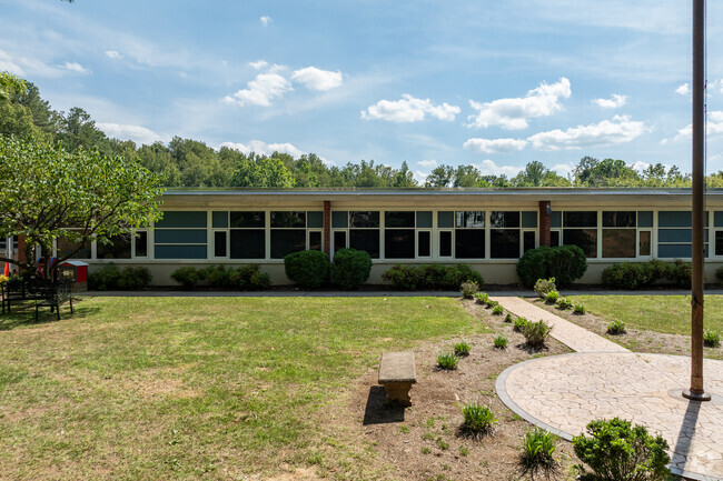 Paul Munroe Elementary School.