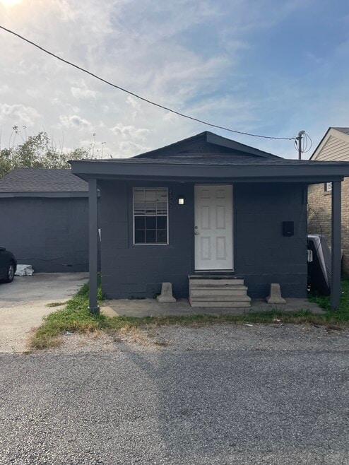 2303 N Exchange Aly, Lutcher, LA 70071 - photo 1
