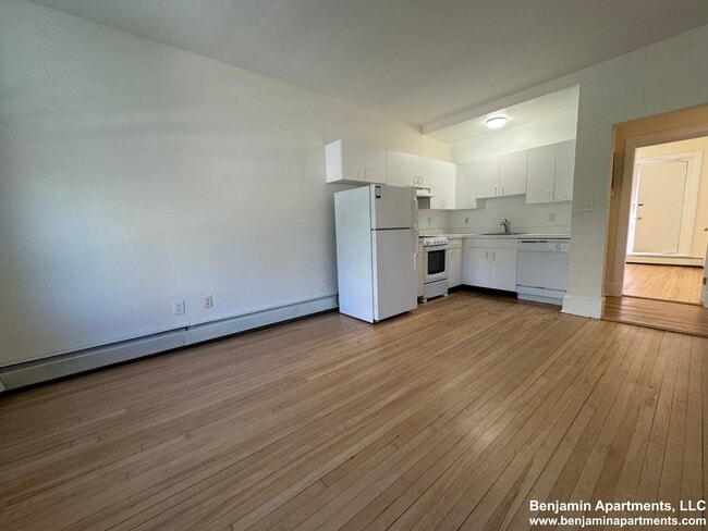 1531 Beacon St unit 16, Brookline, MA 02446 - photo 4