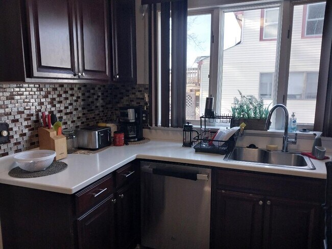129 Lyme St unit 1, Malden, MA 02148 - photo 2