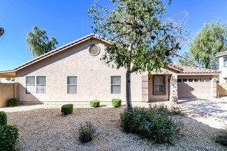 1080 S Bogle Ct, Chandler, AZ 85286