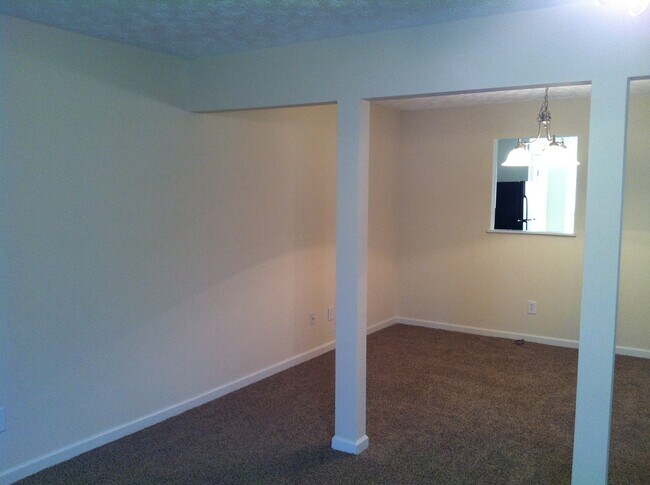 7160 Grosbeak St, Union City, GA 30291 - photo 6