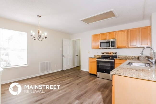 2079 Meadowlark Ln, Brownsburg, IN 46112 - photo 5