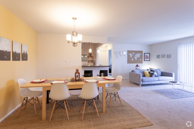 TGM Sudley Crossing, Manassas, VA 20109 - photo 2