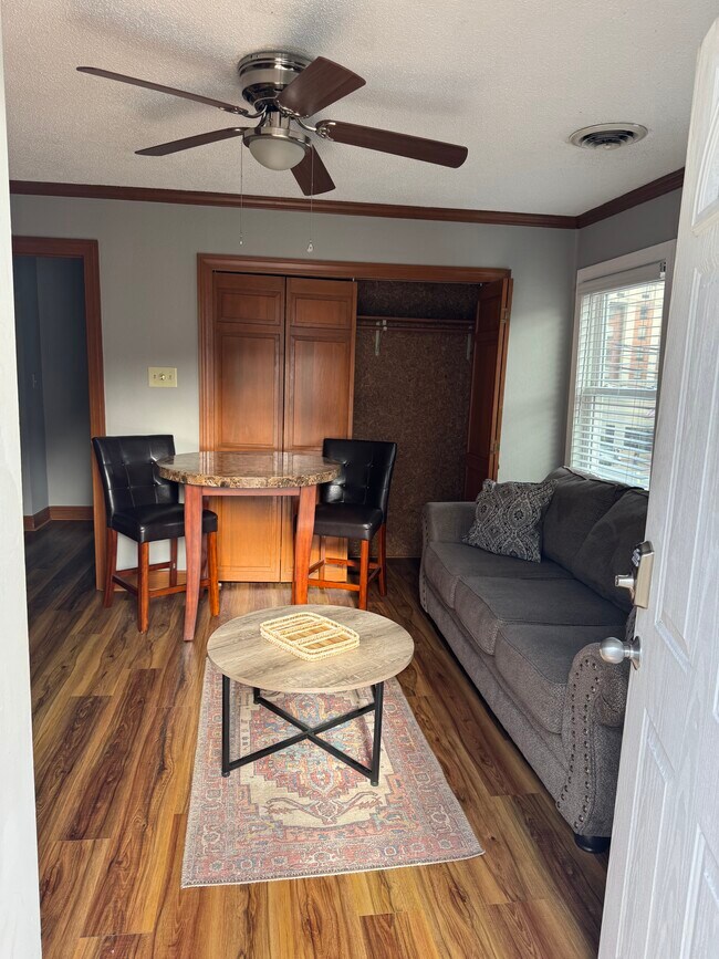 121 S Hellier St unit 1, Pikeville, KY 41501 - photo 6