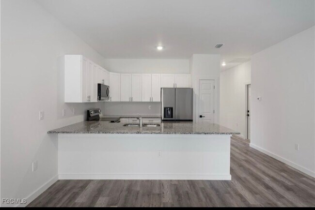 1027 Meadow Rd, Lehigh Acres, FL 33973 - photo 5