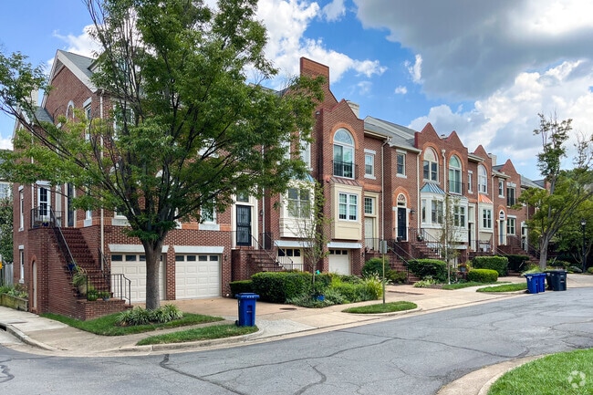 Brick townhouses are a staple of Arlandria.