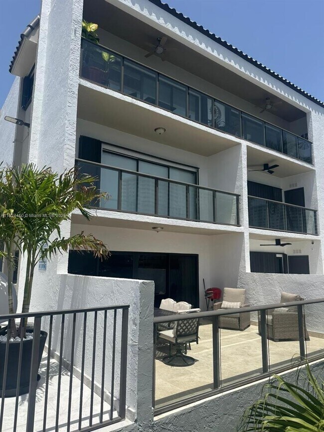 4000 NE 168th St unit 110A, North Miami Beach, FL 33160 - photo 5