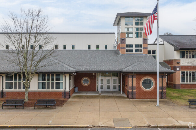 Grades 4-5 attend Hopkins Elementary School in Hopkinton.