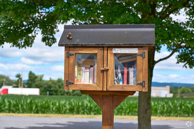 Valley View Elementary serves students of Martinsburg, West Virginia.