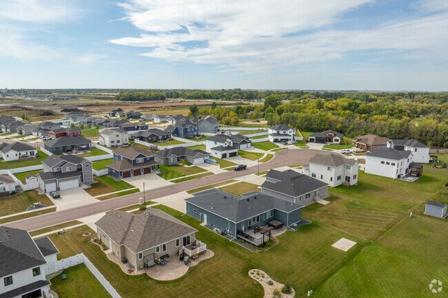 Near Deer Creek you'll find several open green spaces for outdoor activities.