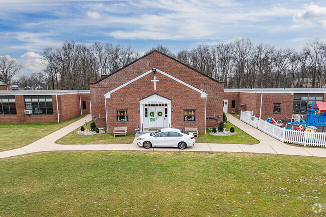 Aquinas is dedicated to academic excellence and the development of Christ-centered values.