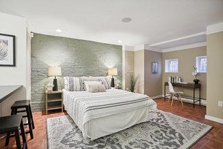 1708 Johnson Ave NW, Washington, DC 20009