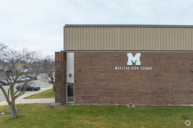 Manteno High School challenges and encourages children to learn.
