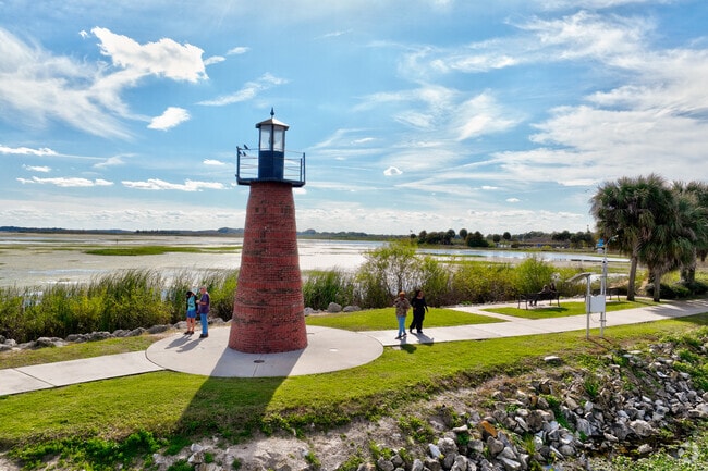 A lighthouse overlooking Lake Toho at the Kissimmee Lakefront Park.