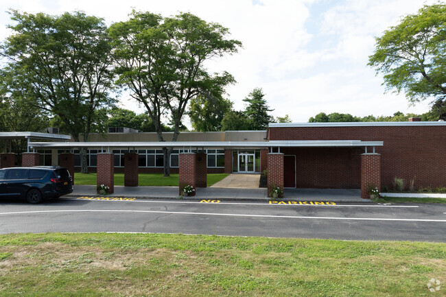 Drop off is easy at Academy of the Holy Names.