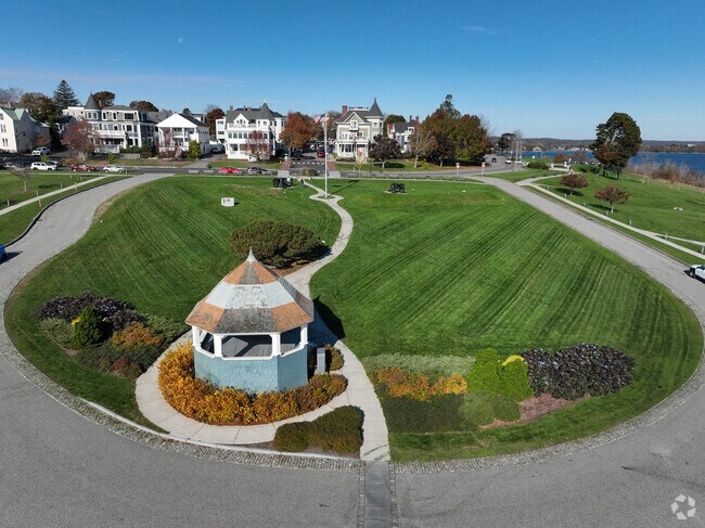 The Fort Allen Park is an urban neighborhood park near Downtown Portland.