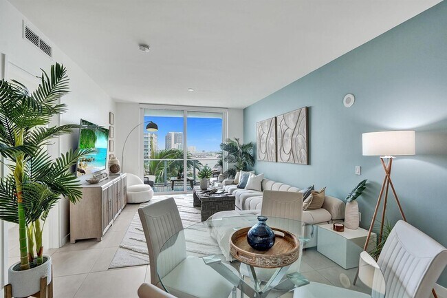 Tiffany House unit 702, Fort Lauderdale, FL 33304 - photo 4