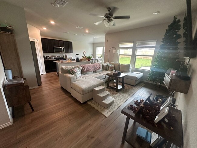 11424 Patera St, Lorena, TX 76655 - photo 2