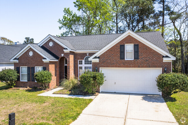 Dunes West has a great selection of single-family homes to enjoy.