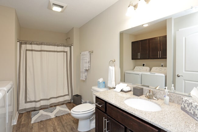 Redwood Waukee Douglas Parkway, Waukee, IA 50263 - photo 7