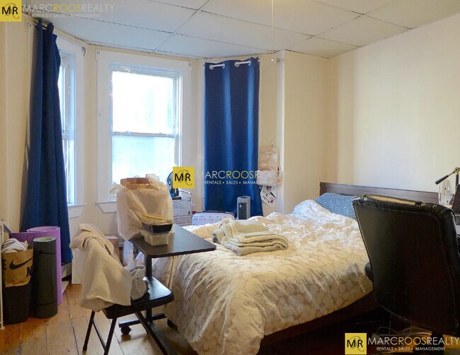 135 Calumet St unit 2, Roxbury Crossing, MA 02120 - photo 3
