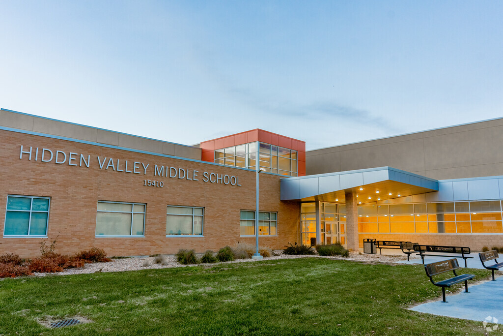 Hidden Valley Middle School provides education in the neighborhood of 
Bluffdale.