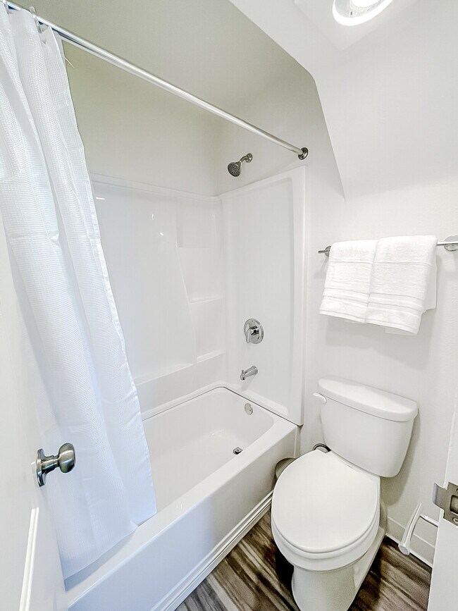 2515 Burnet Ave unit ID1036782P, Cincinnati, OH 45219 - photo 7