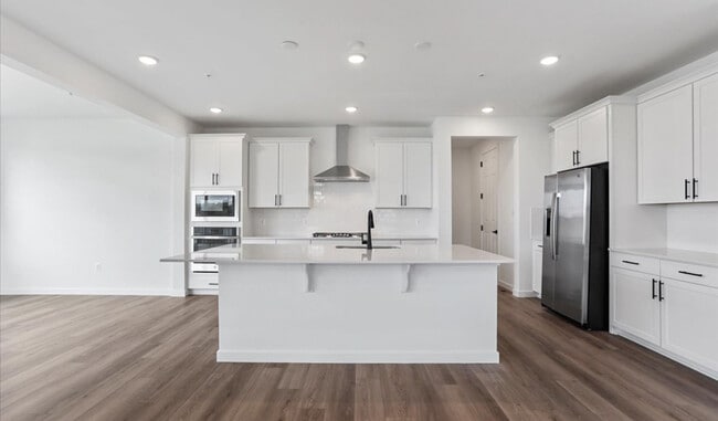 13702 Pulaski Dr, Hagerstown, MD 21742 - photo 4