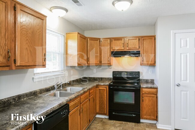 7750 Cross Willow Blvd, Indianapolis, IN 46239 - photo 6