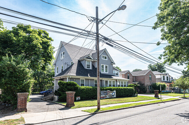 Private High School is located on Columbia Ave. in Cedarhurst