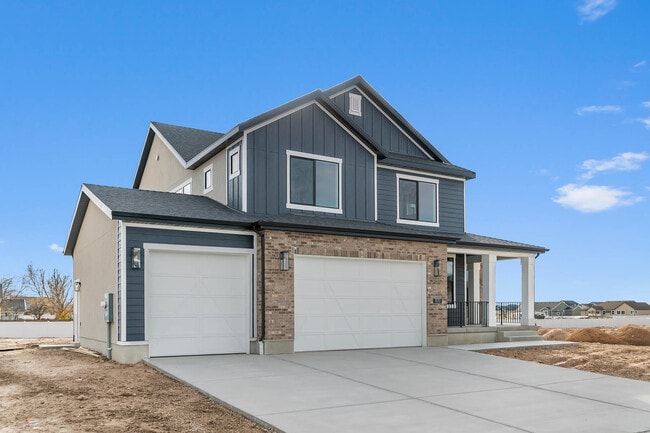 3033 W 2600 N, Clinton, UT 84015 - photo 2