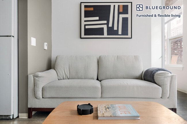 445 Artisan Way unit FL2-ID1290, Somerville, MA 02145 - photo 2