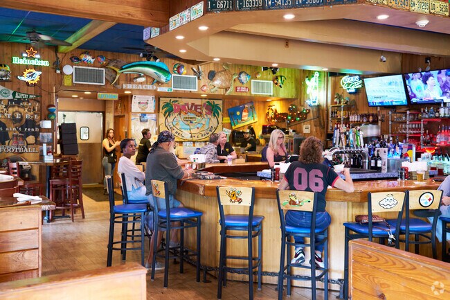 Dave's Last Resort is a popular locally owned bar and restaurant near Pineapple Beach.