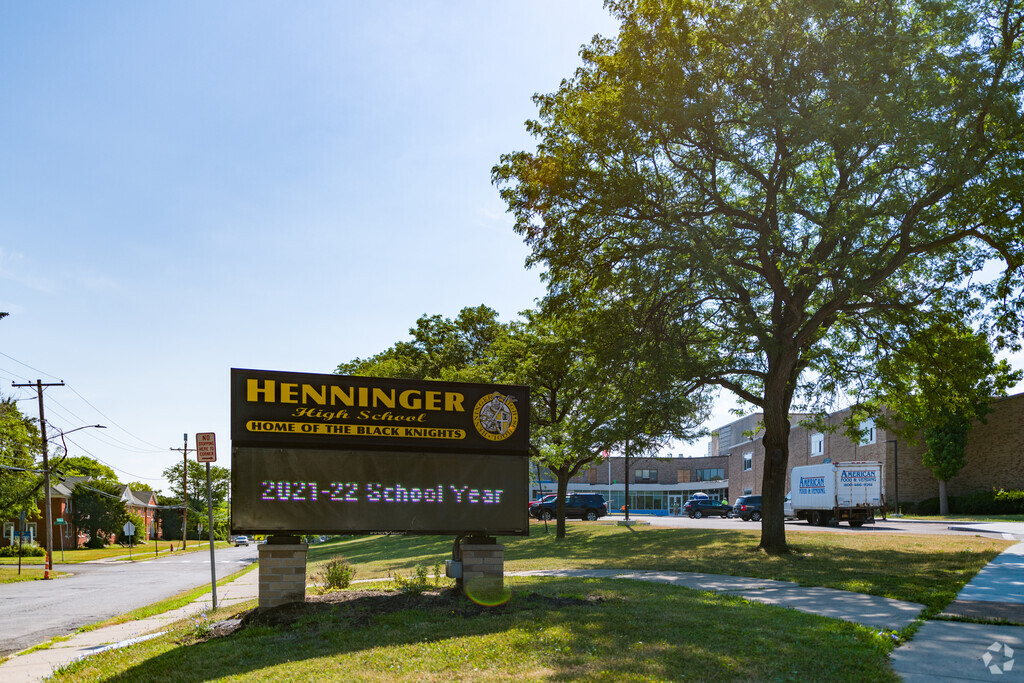 Welcome to Henninger High School in the Eastwood neighborhood.