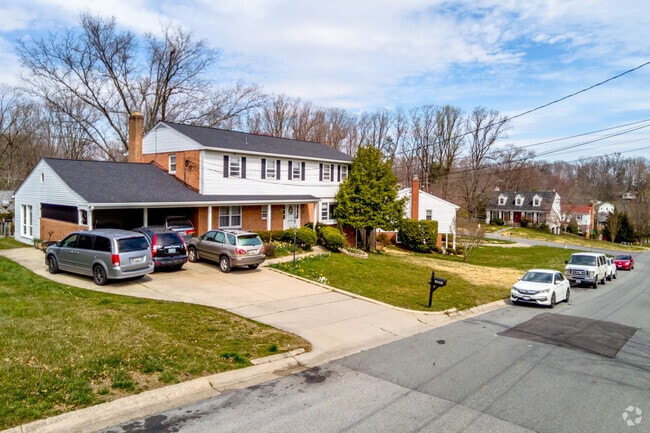 Two-story, traditional homes are a common home style within the Hillandale neighborhood.