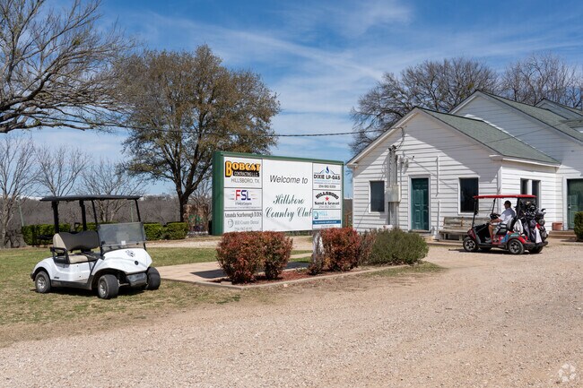 Hillsboro Country Club is close to many residents homes.