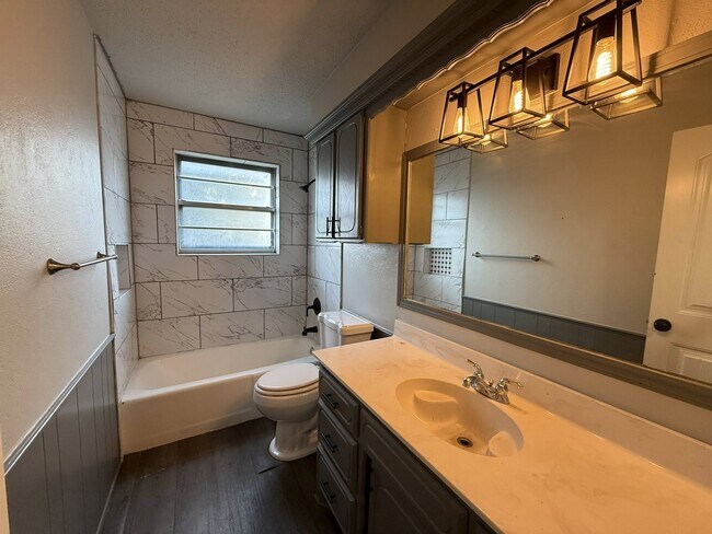 4320 Suntane Cir, Oklahoma City, OK 73115 - photo 4