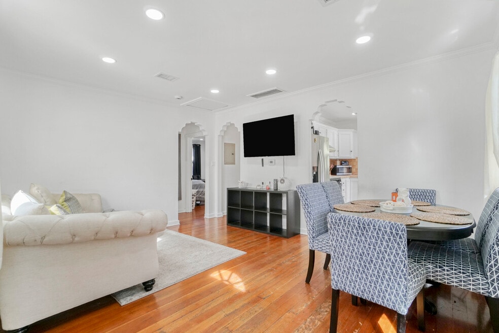 3259 La Clede Ave, Los Angeles, CA 90039 - photo 1