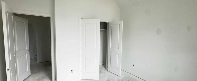 1018 Colgate Cir, Princeton, TX 75407 - photo 7